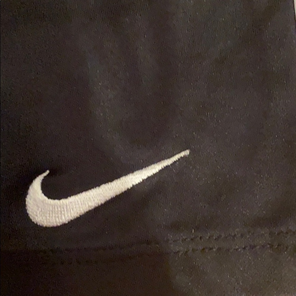 Nike Womens exercise shorts in black sz M - Picture 3 of 8